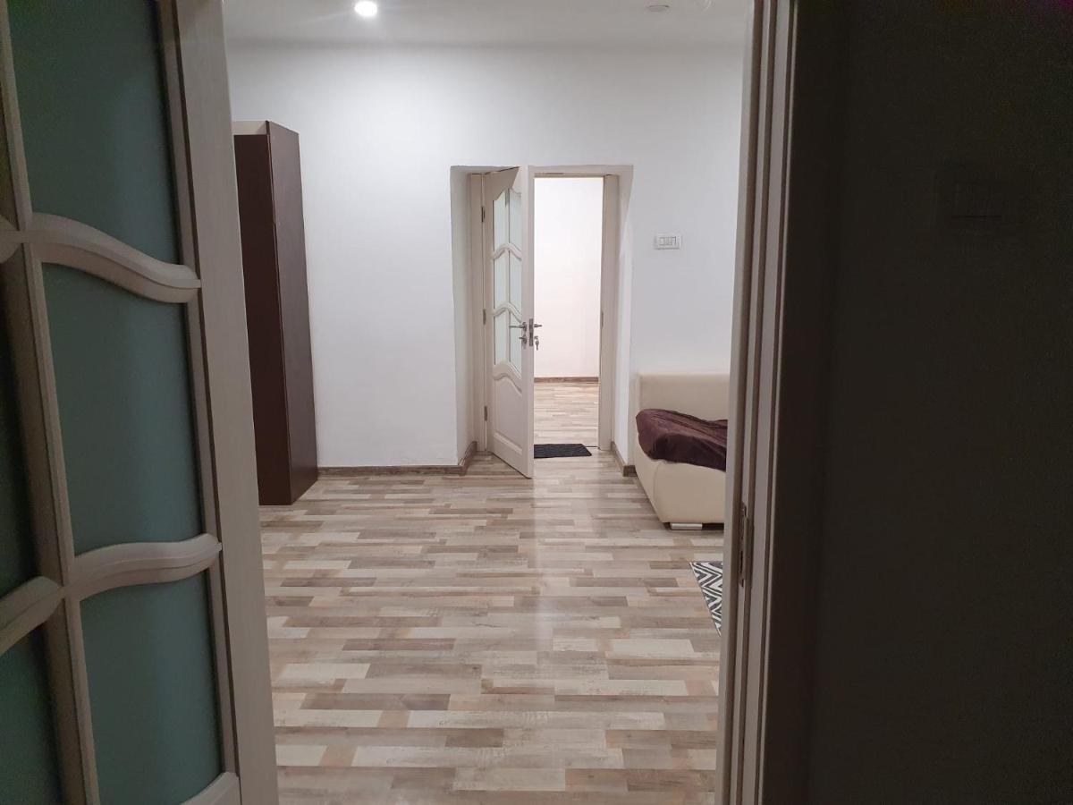 Апартаменты Apartament Diaconu Coresi Брашов Экстерьер фото